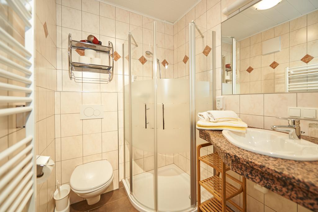Gaestehaus Emmi Клайнарл Екстериор снимка